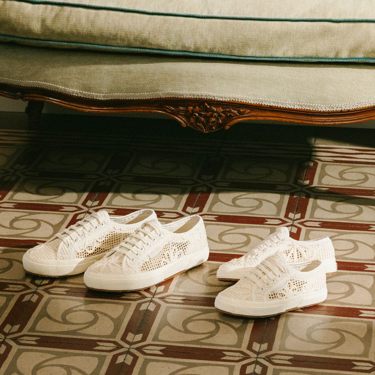 Superga: Elegant Sneakers for Women and Girls Elegant Shoes and Sneakers: Lace, Crochet and Macrame Shoes