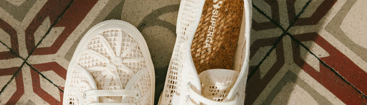 Superga: Sneakers da Cerimonia e Scarpe Eleganti Basse Sneakers Eleganti: Scarpe in Pizzo e Scarpe in Macramè