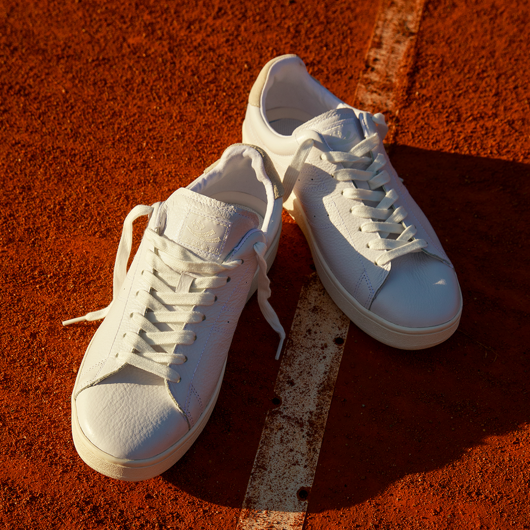 Superga: The iconic tennis shoe is reborn Discover the new sneakers’ clean lines with a soft leather upper, a...