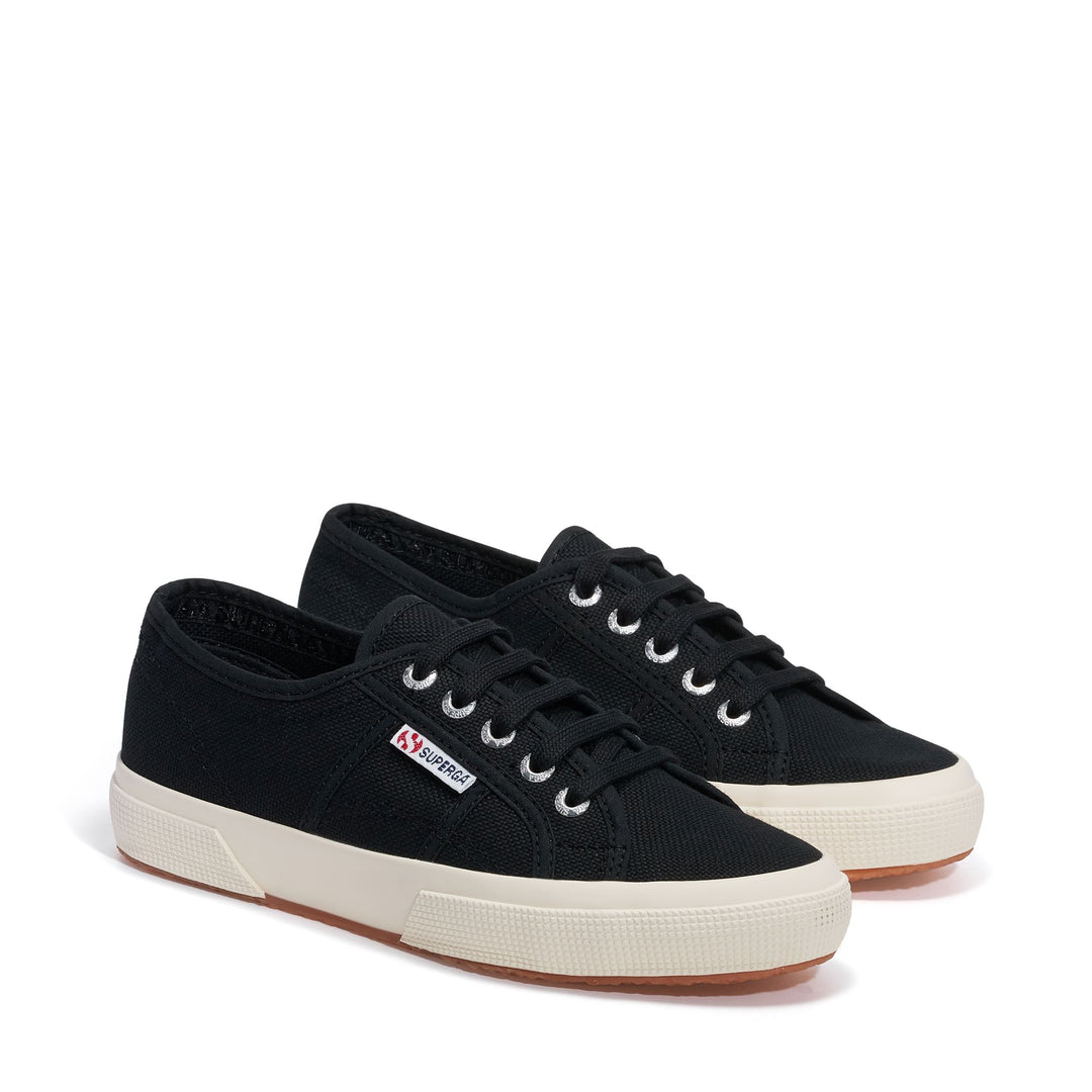 Classic Unisex Sneakers in Black with Cotton Upper main