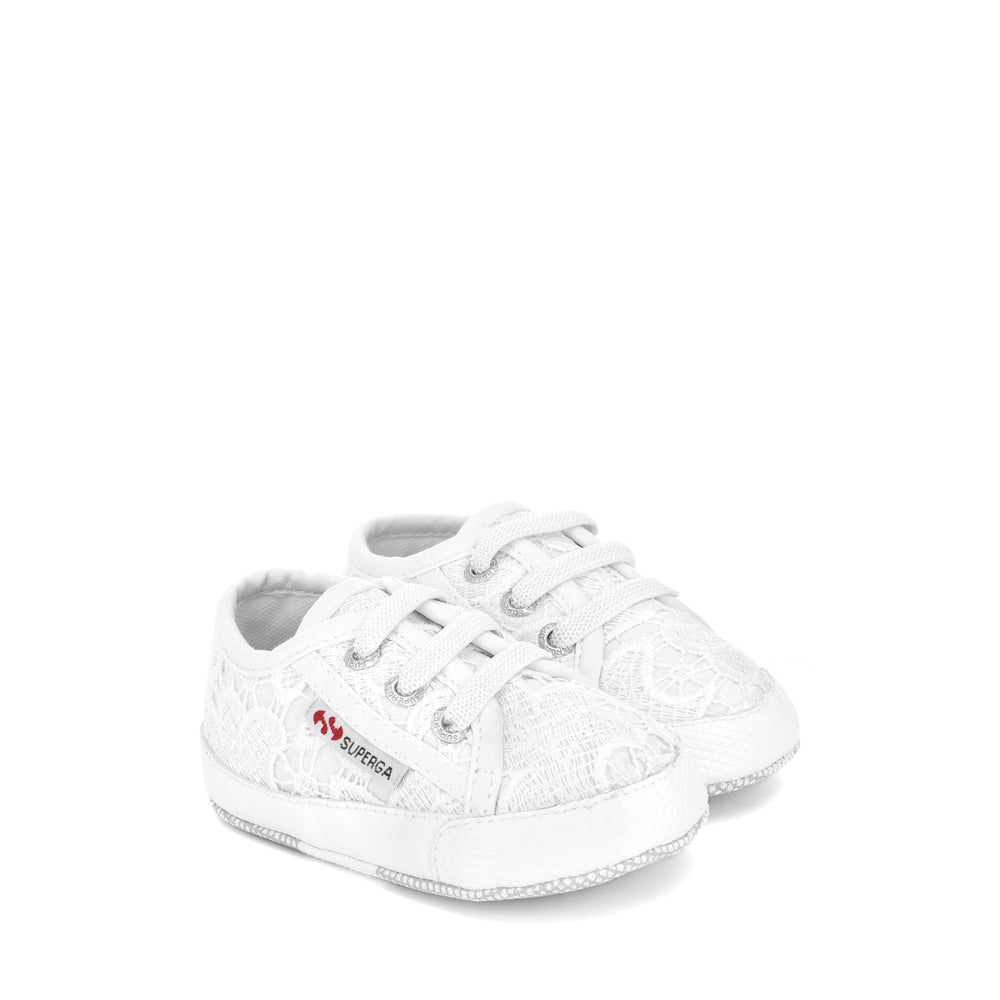 Girl's Low Cut White Sneakers with Macramé Lace Upper 02