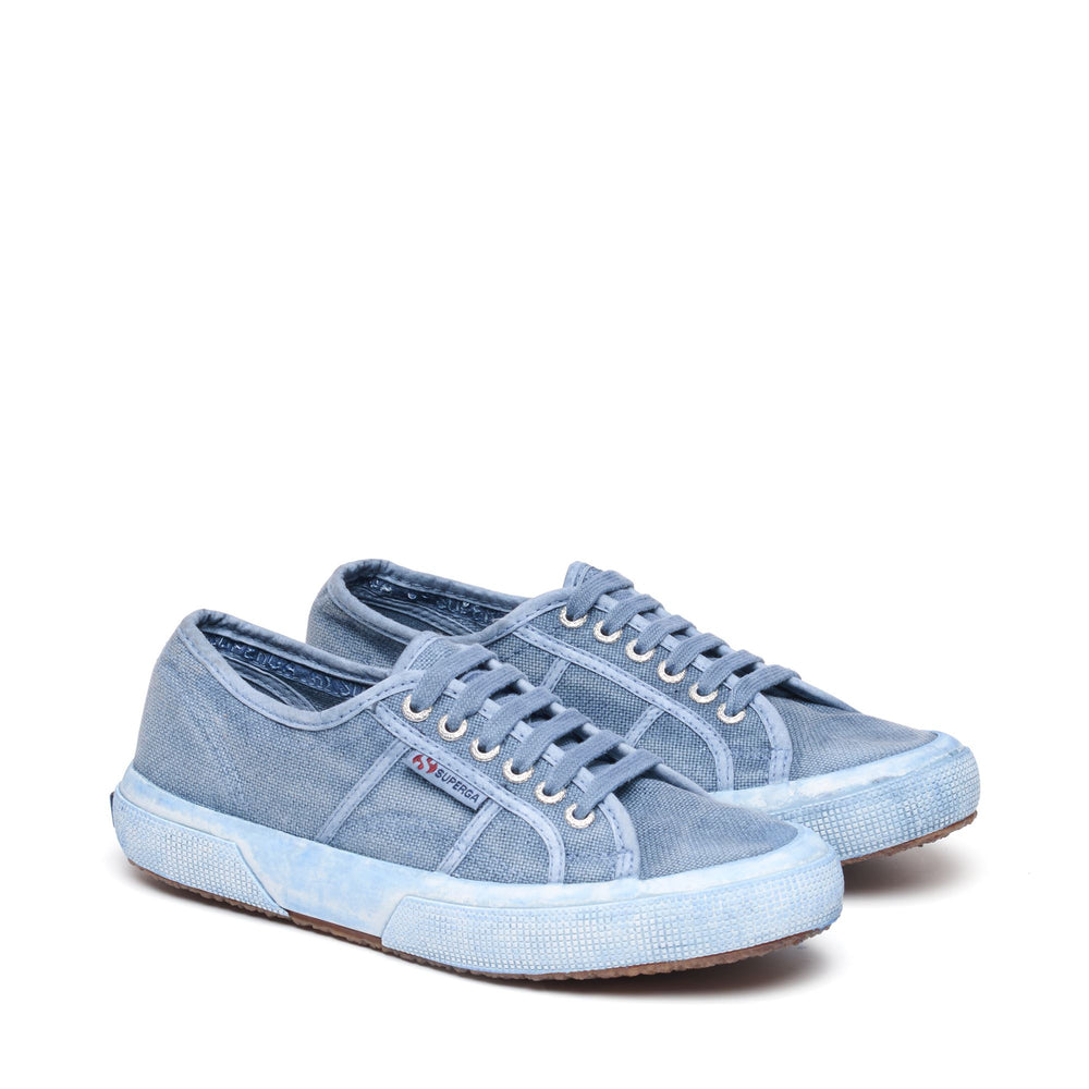 Unisex Low Cut Sneakers in Navy with Cotton Upper 02