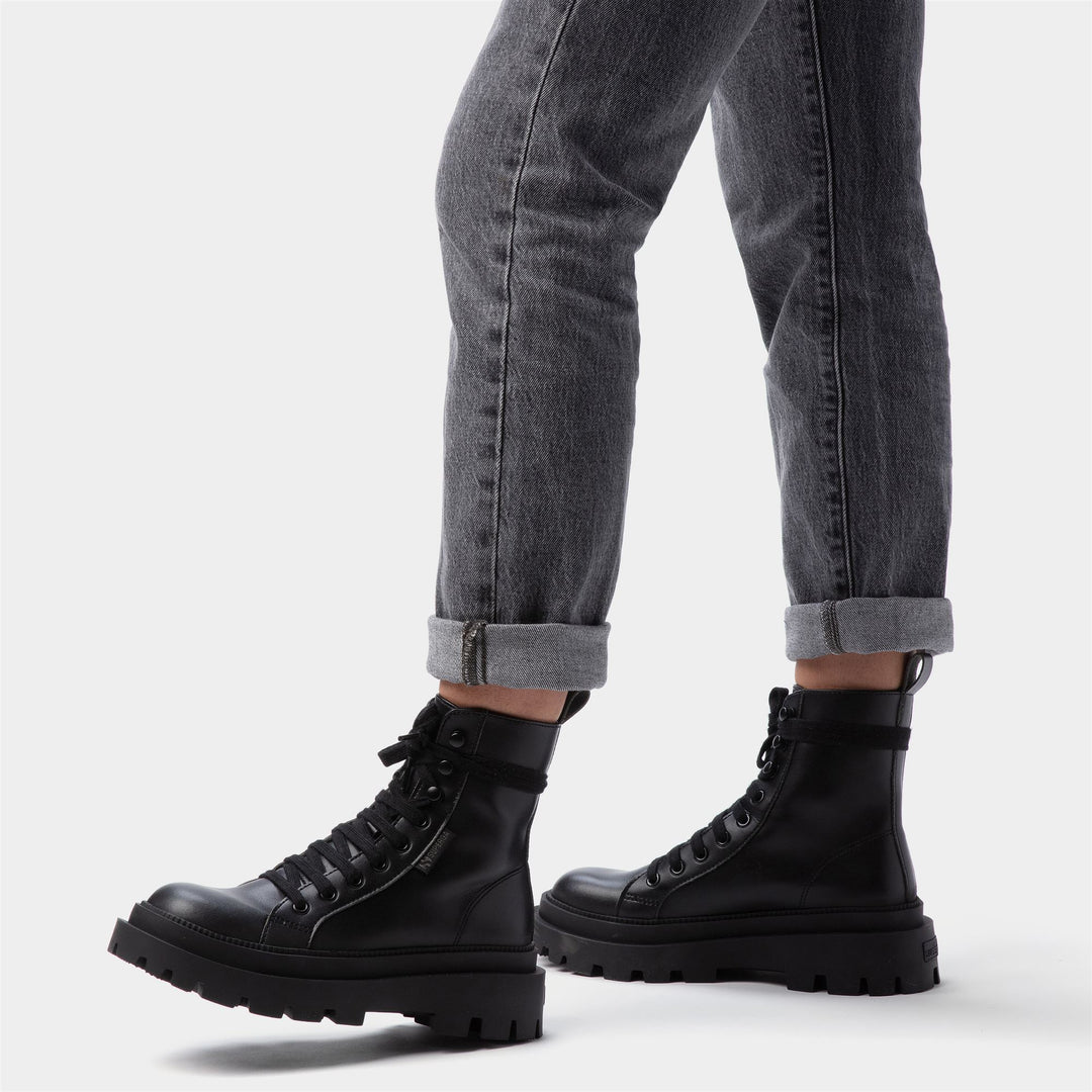 Stivaletti da donna Total Black con fodera in cotone main
