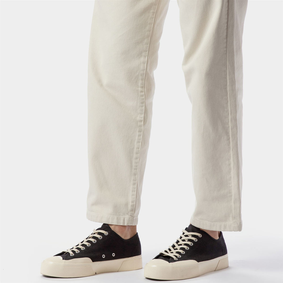 Baskets basses unisexes noires avec tige en coton main