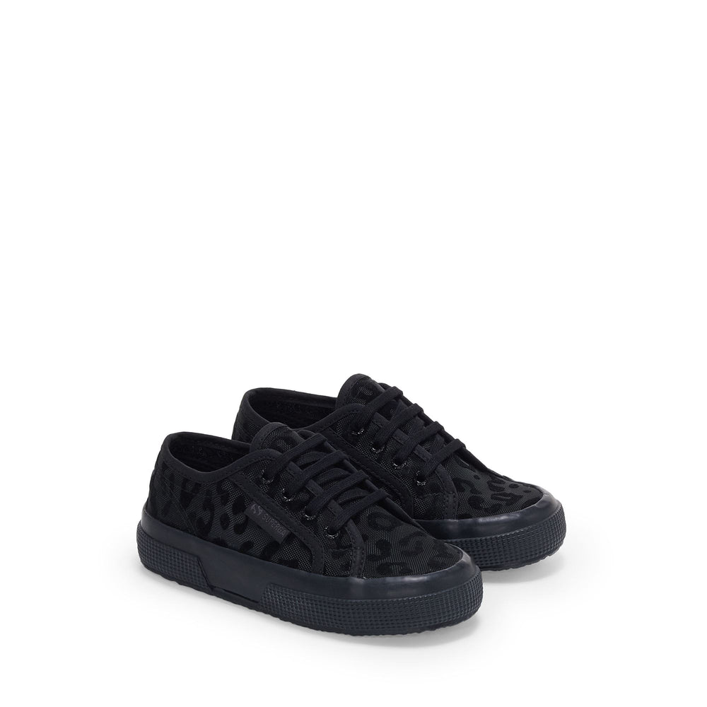 Girl's Black Low Cut Sneakers with Mesh Upper 02