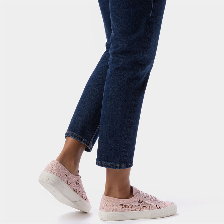 Woman's Classic Pink Sneakers with Cotton Upper 7